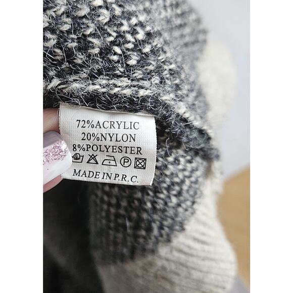 Black & Tan Knit Plaid Duster Cardigan With Hood - Picture 9 of 11